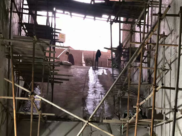 �����Ҷ�©